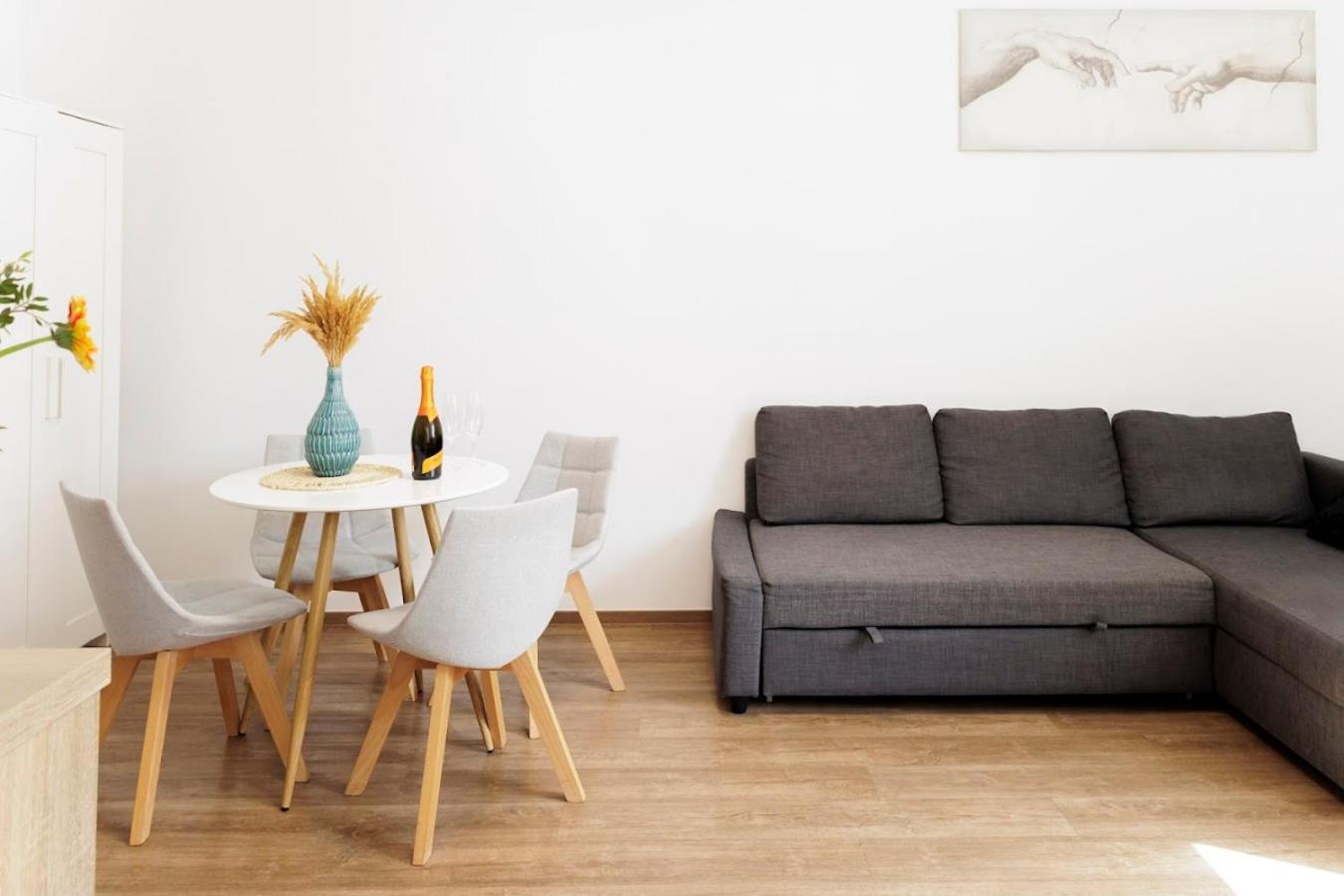 ブラチスラヴァBoutique Flat In Old Townアパートメント エクステリア 写真